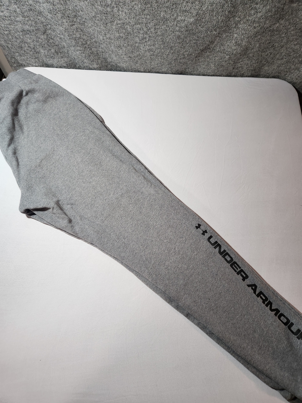 Under Armour Athletic Sweat Pants/ Joggers Men's Gray Size Large